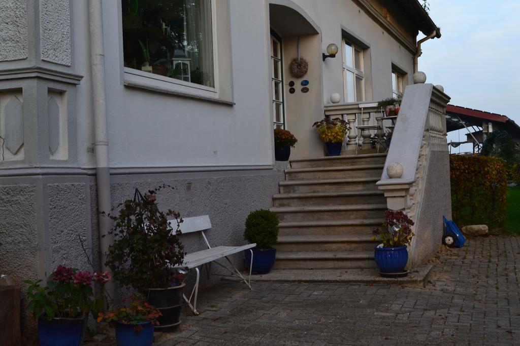 Farm Stay Hof Auf Der Wurp Harrierwurp Exteriör bild