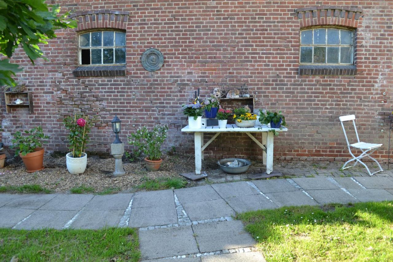 Farm Stay Hof Auf Der Wurp Harrierwurp Exteriör bild